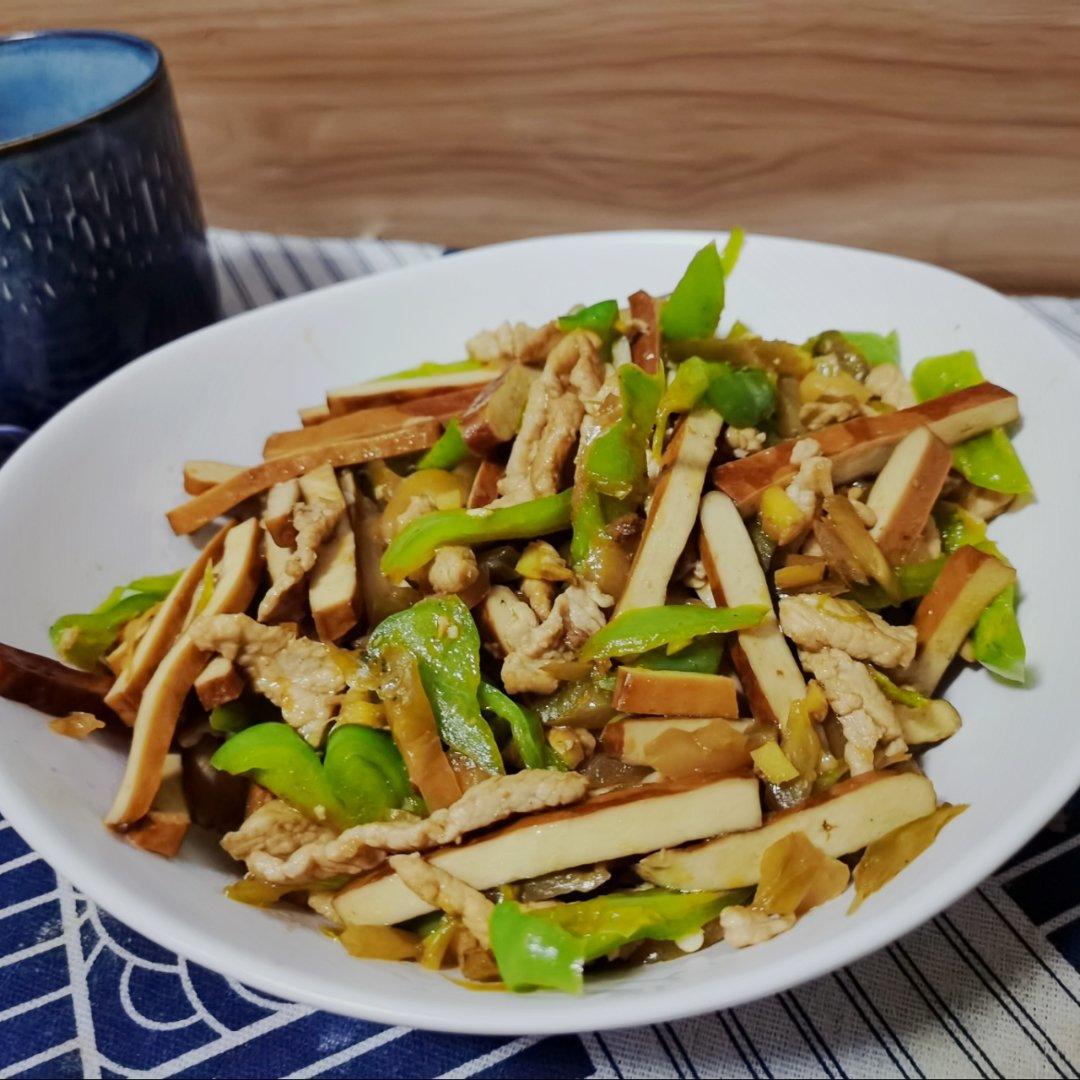 榨菜青椒炒香干