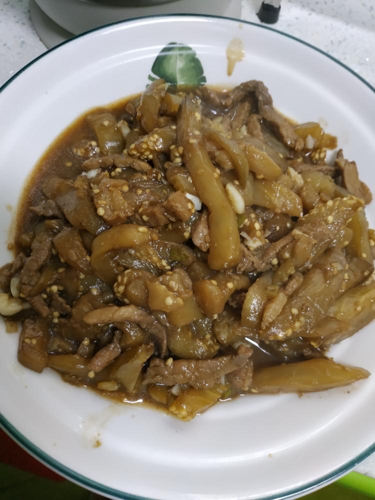 茄条炒肉的做法