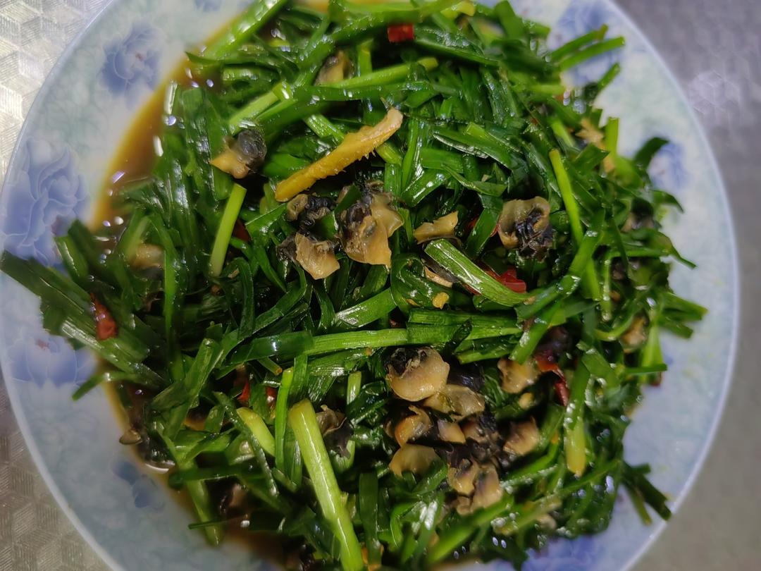 韭菜炒螺蛳肉