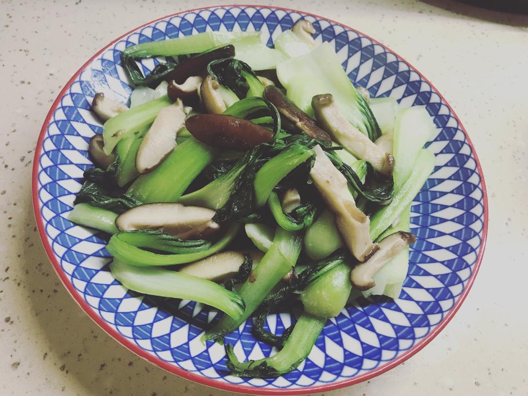 老丁的私房菜-香菇炒油菜