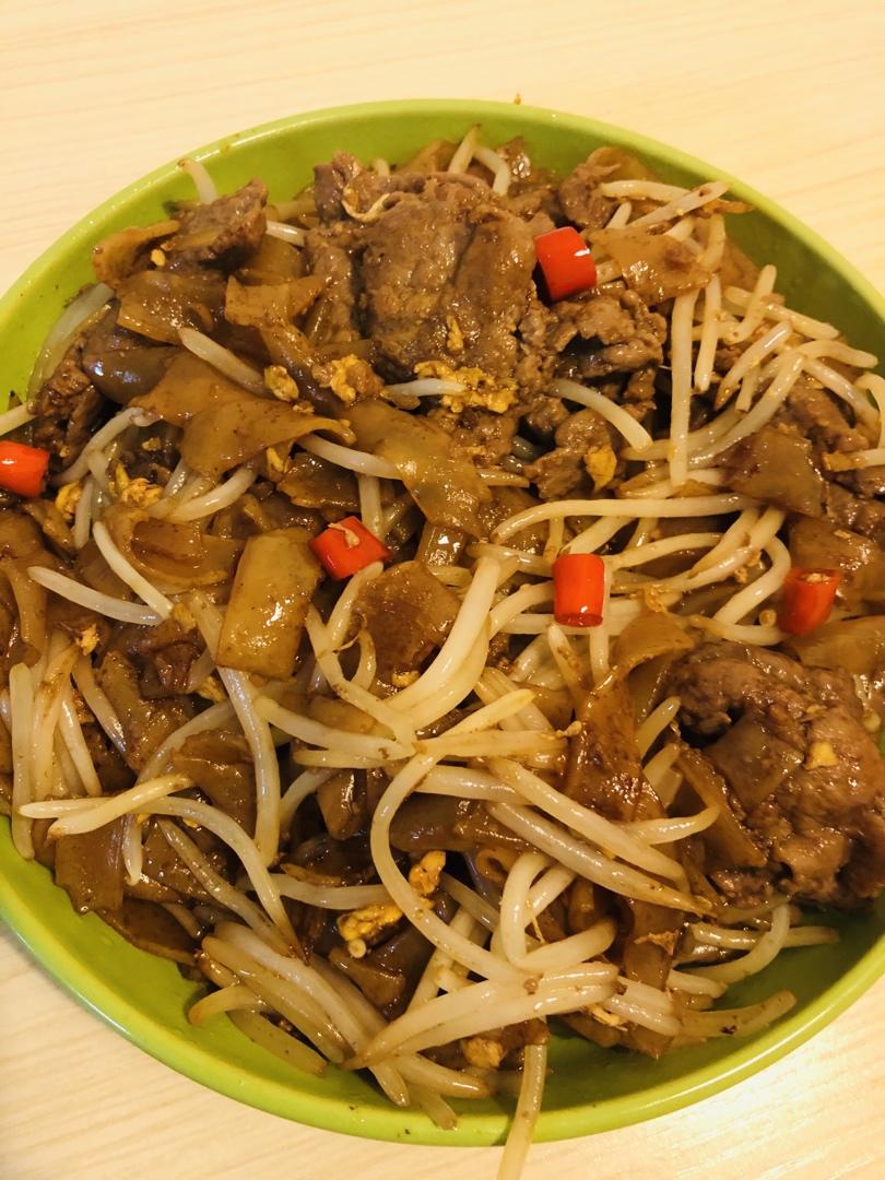 港式茶餐厅的干炒牛河