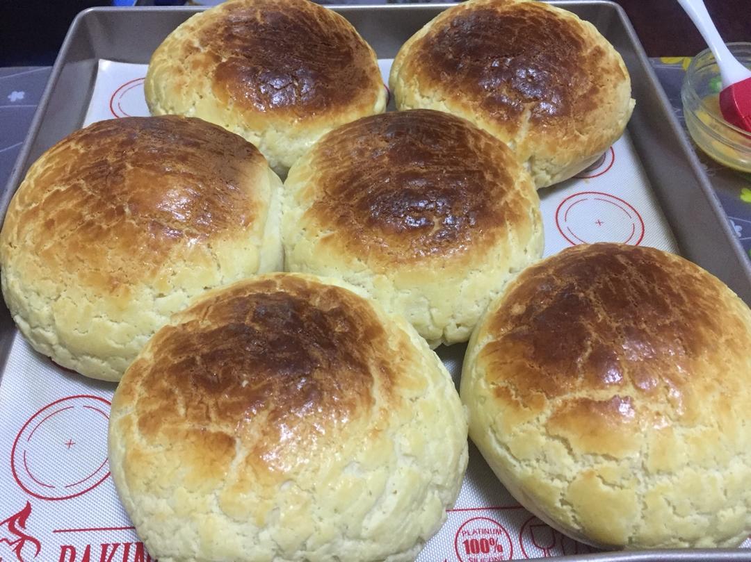 奶油菠萝包 Sweet Pineapple Bread