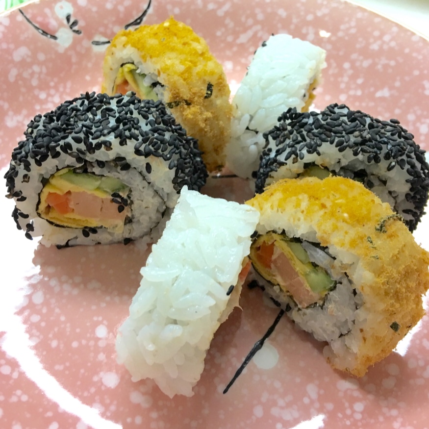 紫菜卷寿司