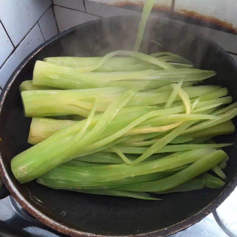 自制莴笋干（自制贡菜）