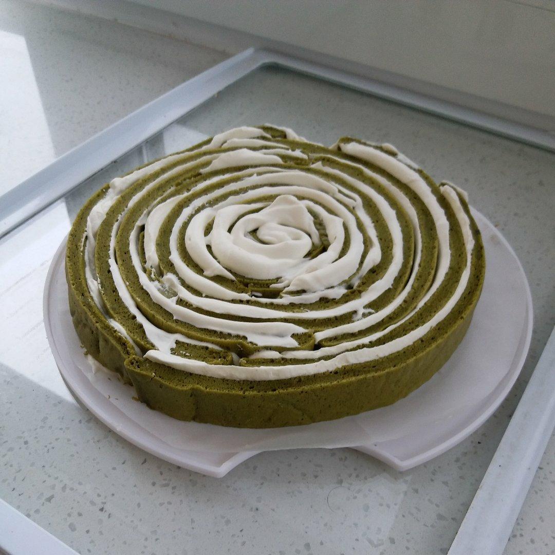 抹茶戚风螺纹蛋糕