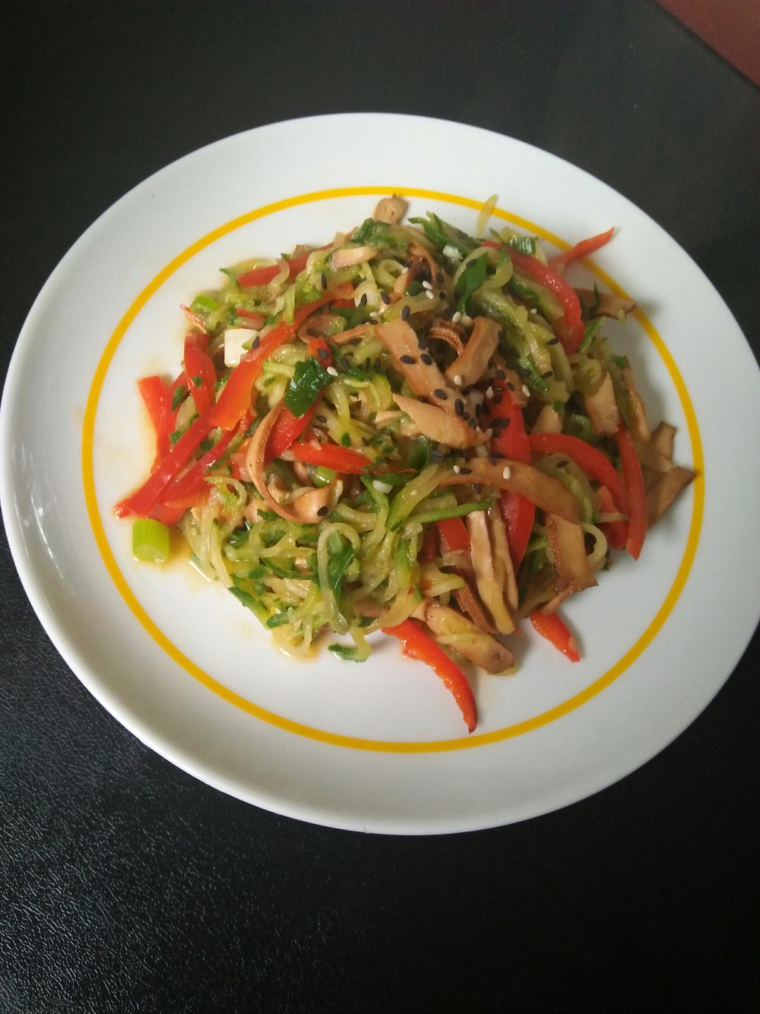 黄瓜豆腐干的做法