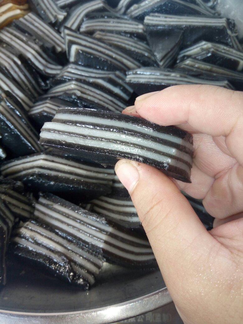 芝麻椰汁千层糕