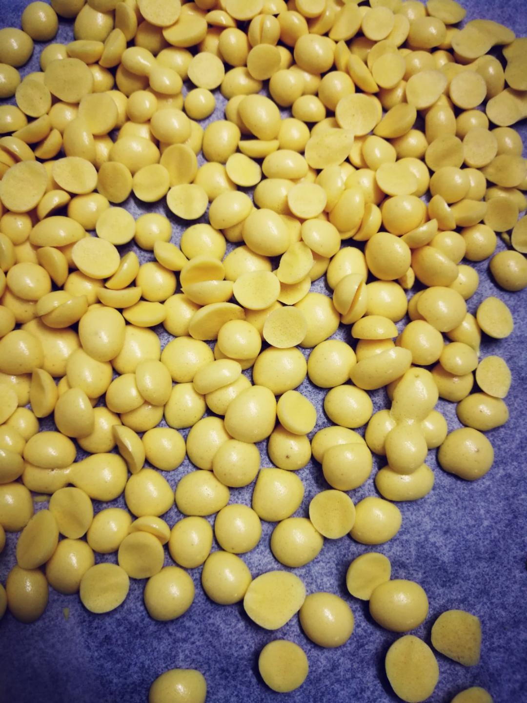 入口即化的无添加蛋黄溶豆