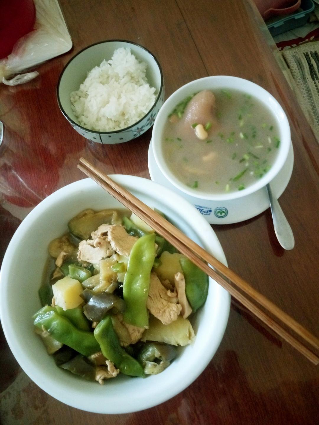 月子餐（拍恶露）