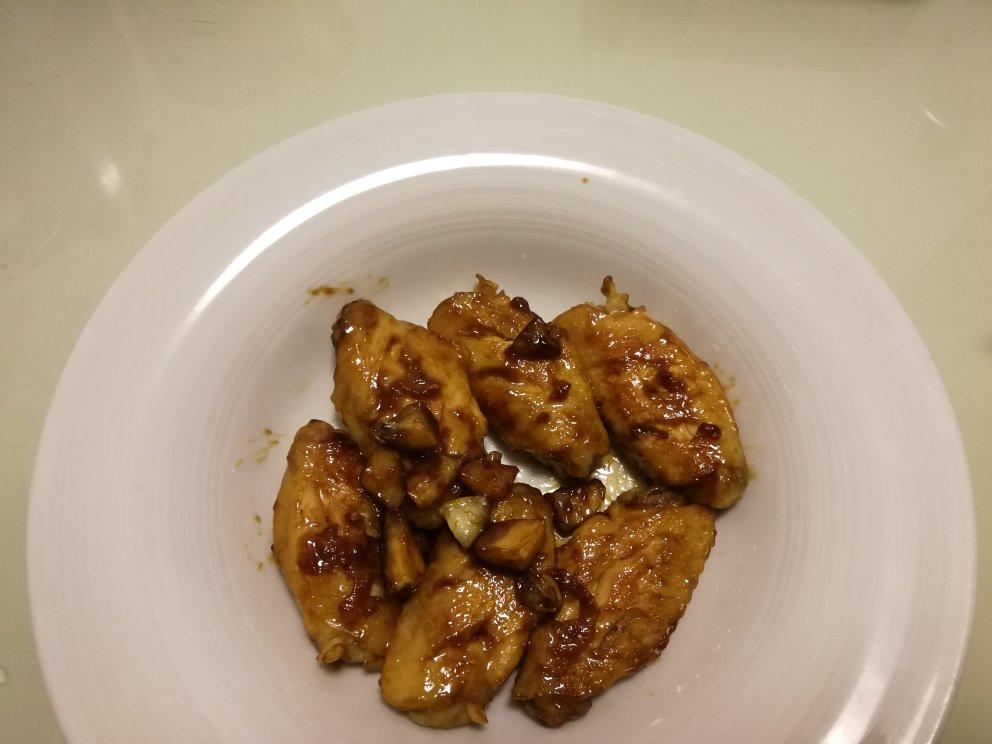 蒜香鸡翅