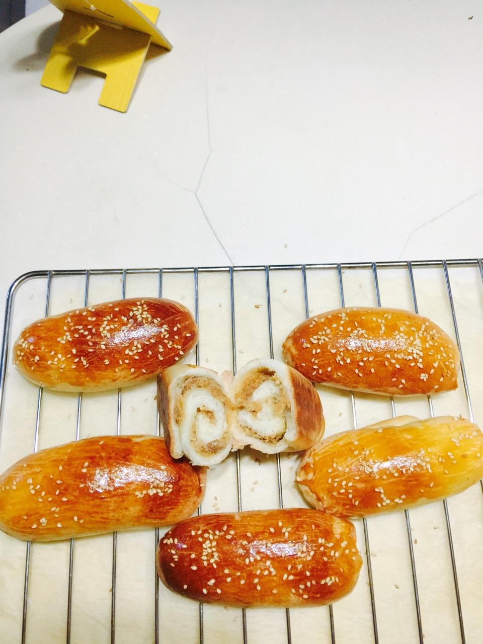 超好吃的肉松面包