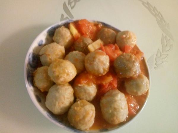 西红柿牛肉丸子汤