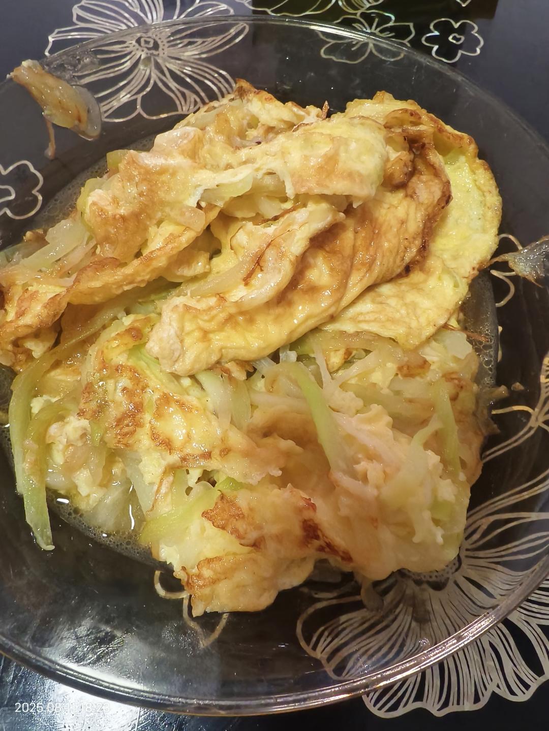 土豆培根奶酪蛋饼，土豆鸡蛋饼