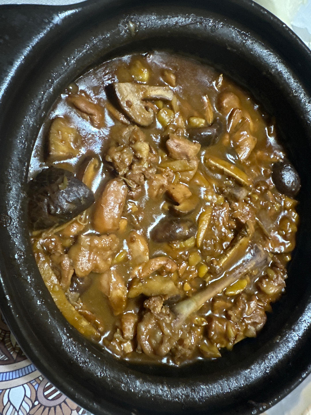 秋天里的美味【板栗烧鸡】含板栗不糊汤的小秘诀