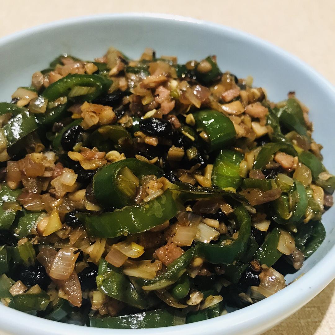 厨师长教你：“青椒豆豉酱”的家常做法，开胃又下饭，先收藏起来
