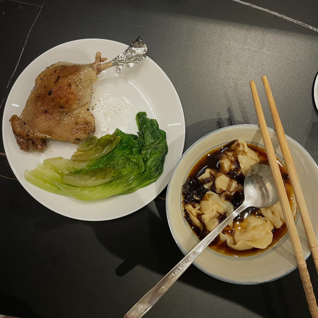 3勺调料就做出酥香盐鸭腿