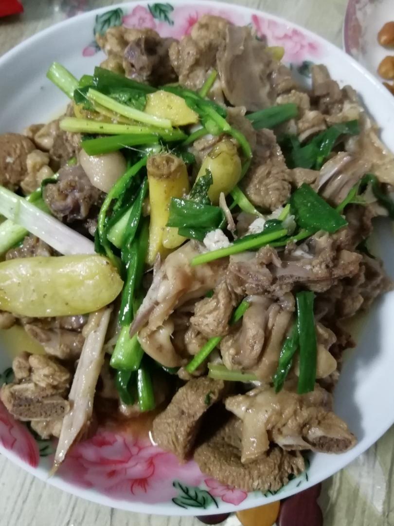 泡椒焖鸭肉