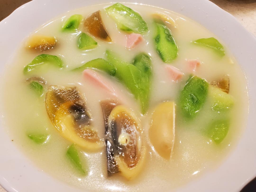 皮蛋黄瓜汤 超级美味
