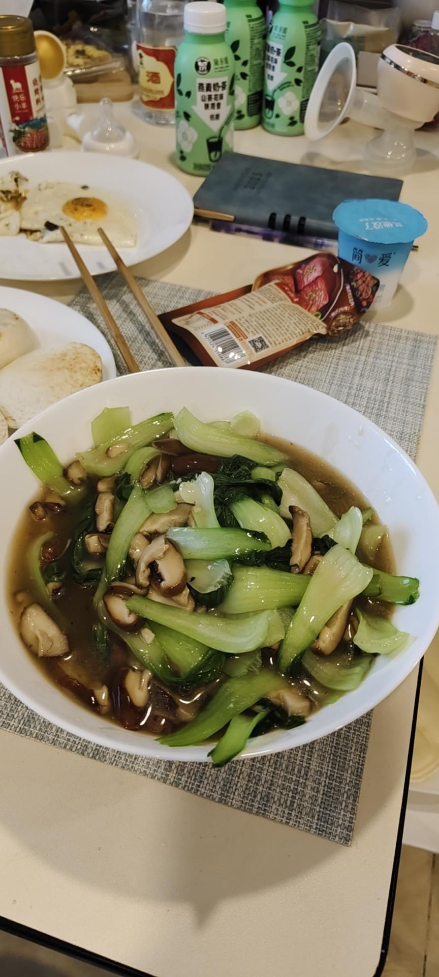 香菇油菜（简单快手）