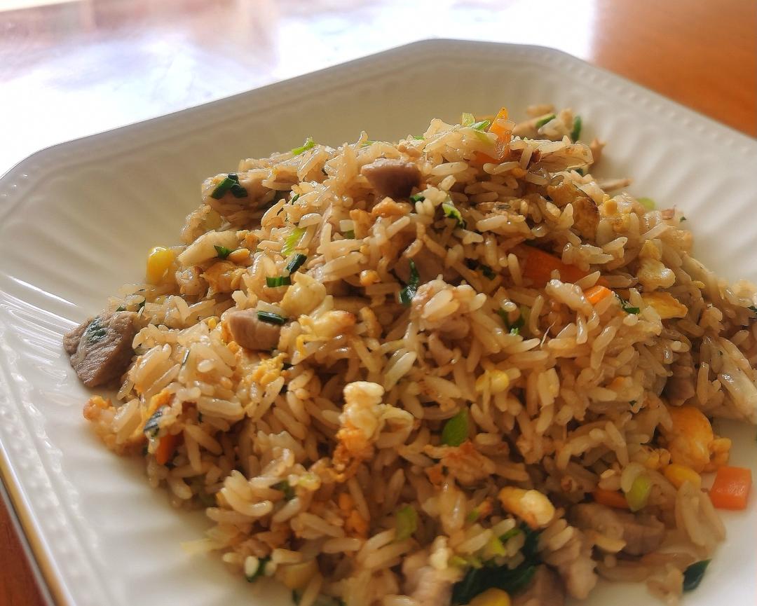 扬州炒饭（剩饭变美食，从此不剩饭）