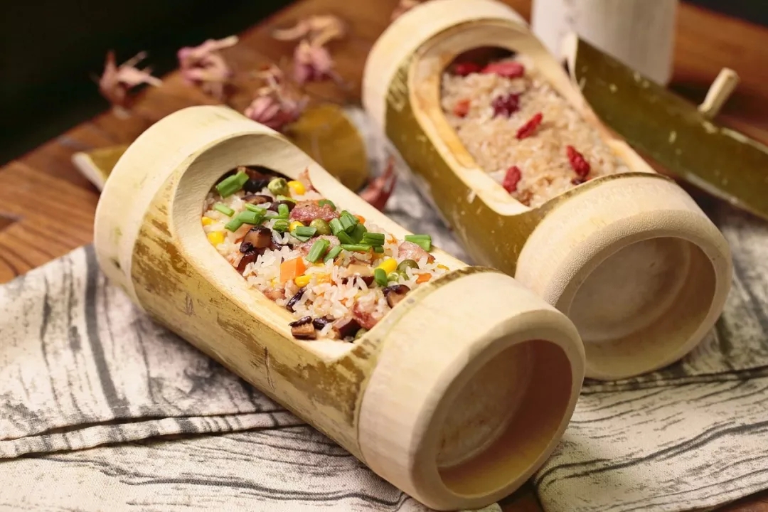竹筒饭-蒸出来的米饭口感才好