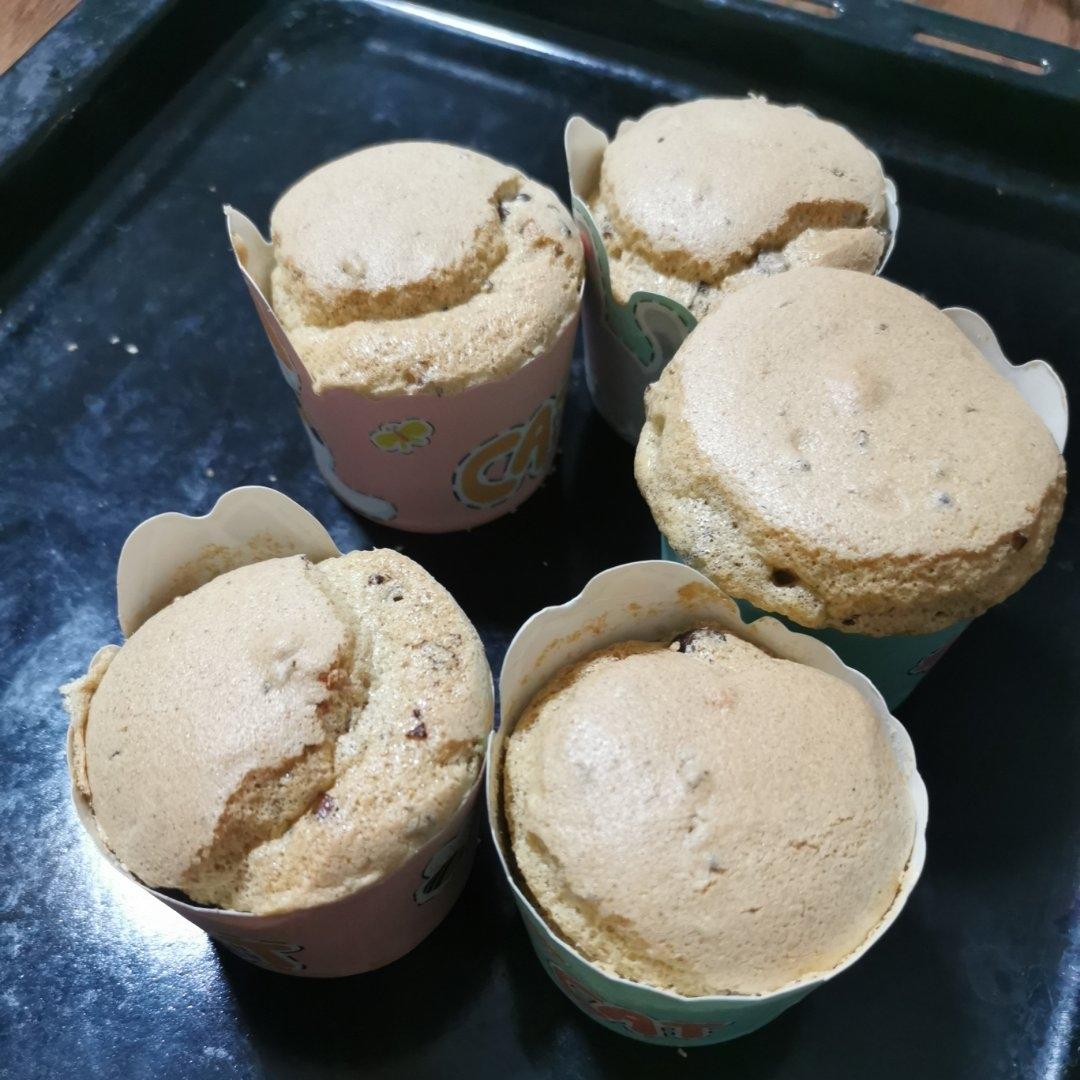 纸杯蛋糕 8寸戚风蛋糕的量