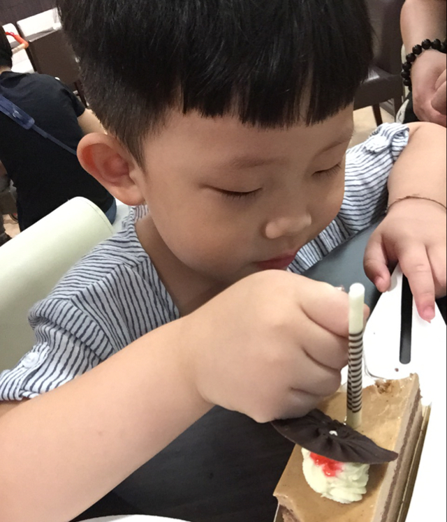 紫色葡萄_jglx