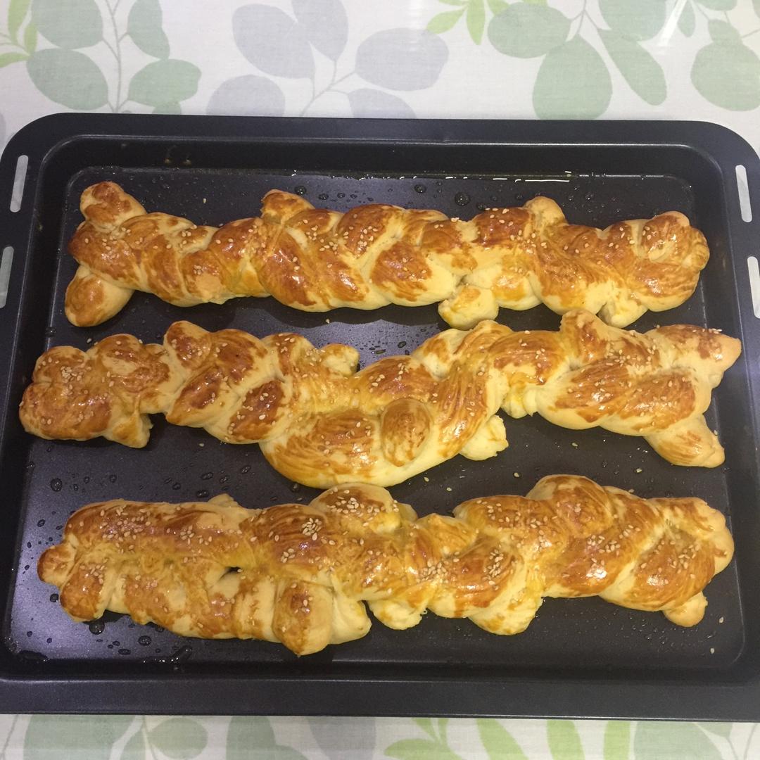 酸奶辫子面包（一次发酵）