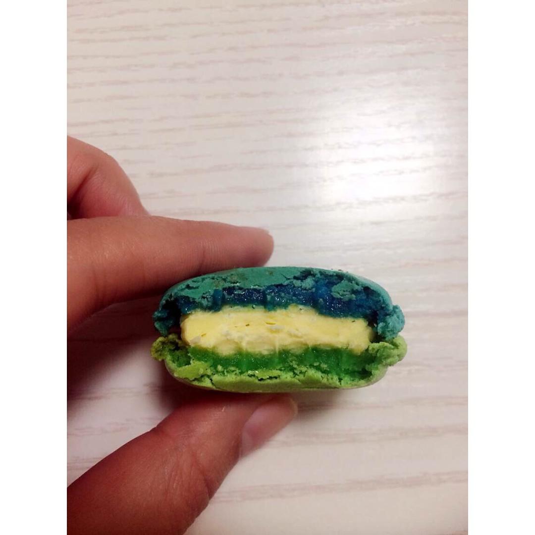 拥有蛋糕组织的意式马卡龙