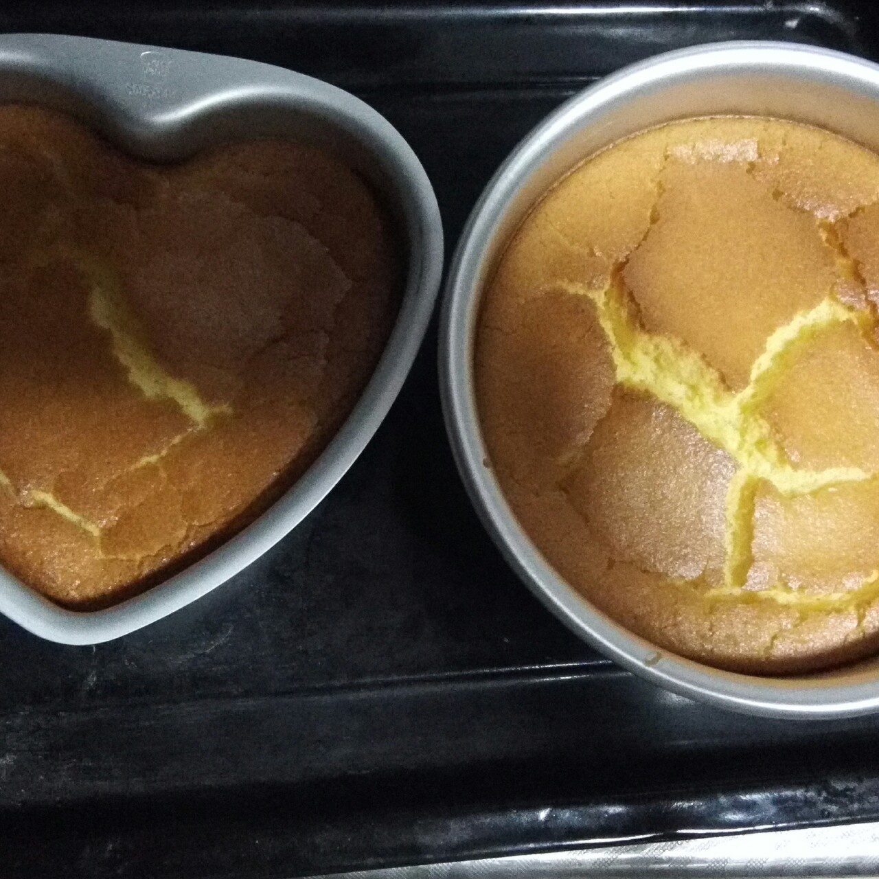 烤箱做蛋糕（戚风蛋糕的做法）