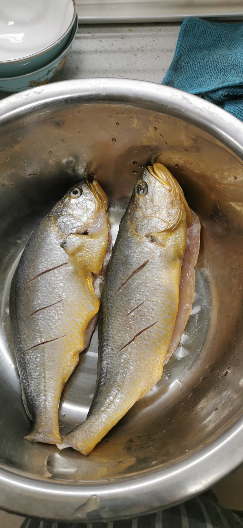 红烧糖醋小黄鱼🐟第一次烧也能很好吃的做法 步骤1
