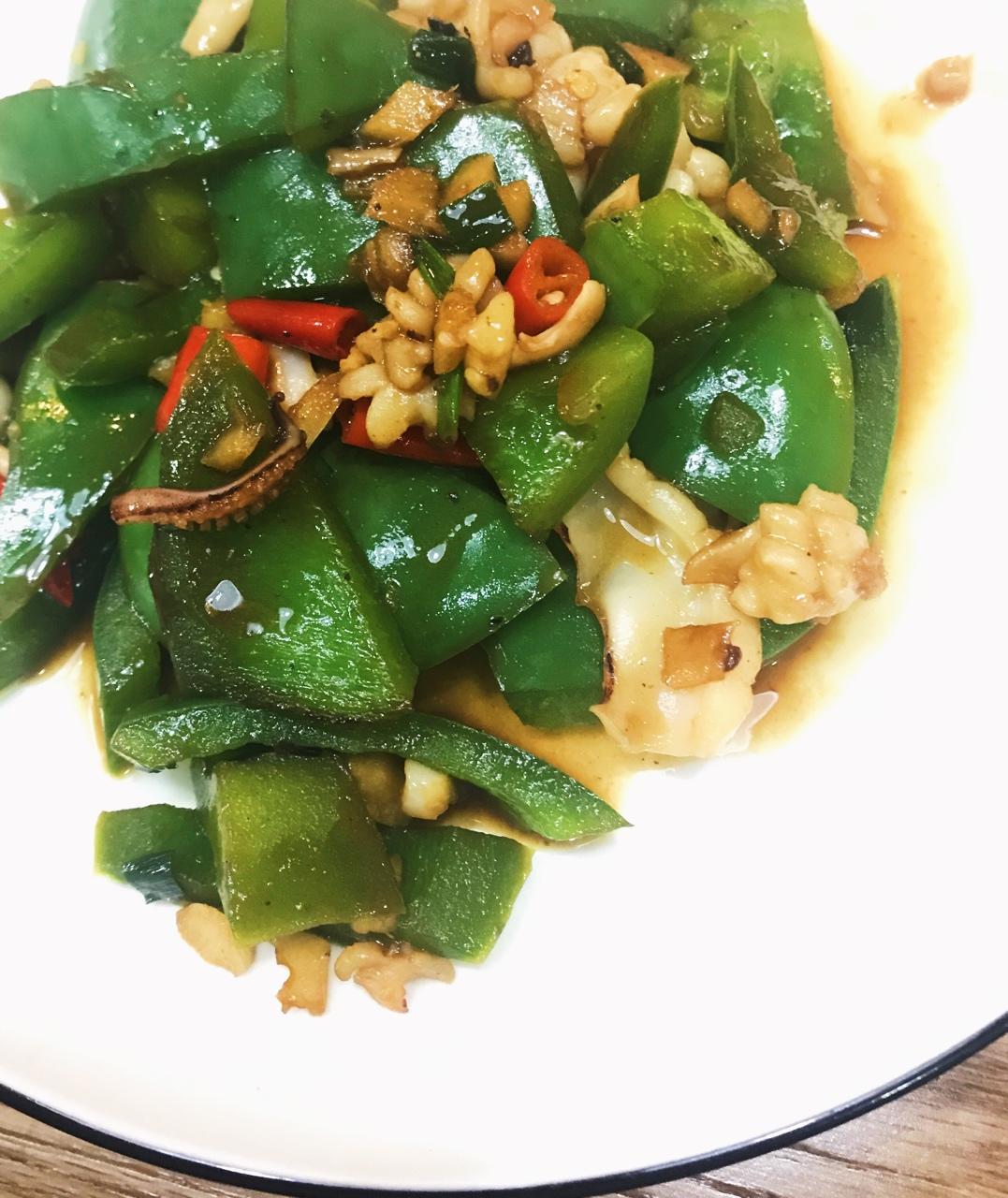 爆炒鱿鱼