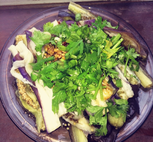 蒜泥手撕茄子