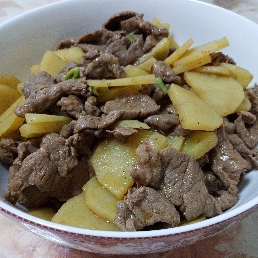 土豆炒牛肉