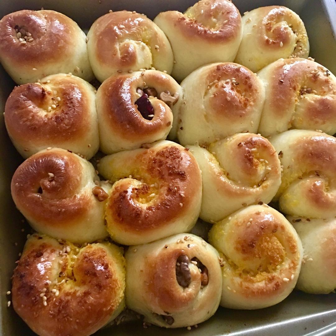 脆底蜂蜜小面包