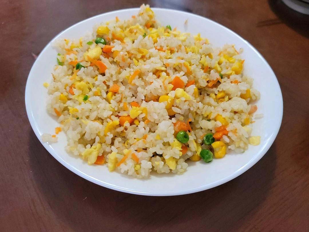 虾仁、蛋炒饭