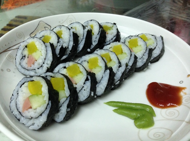 紫菜卷寿司