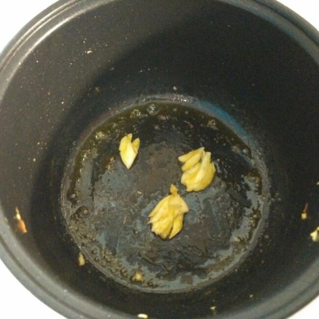 荷兰豆炒腊肠（电饭锅版）的做法 步骤2