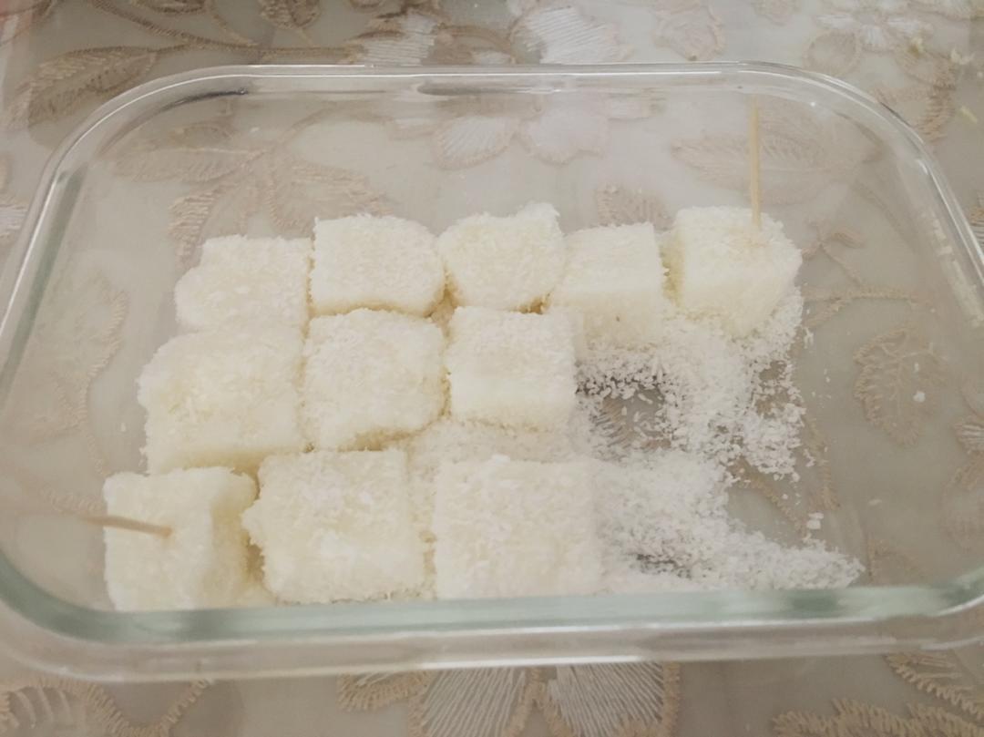 太棒啦！1个方子，做出2道口味一流的甜品！——椰奶小方&炸鲜奶