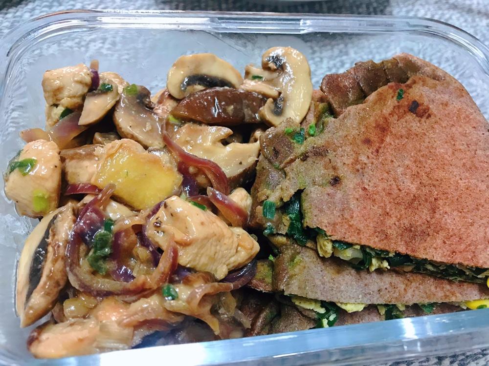香菇鸡块