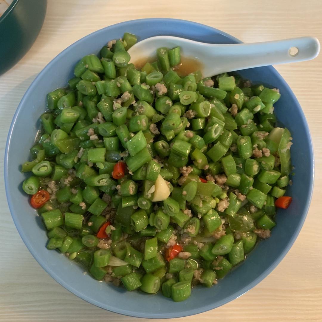 超简单的下饭菜🔥肉末豆角，好吃到流泪