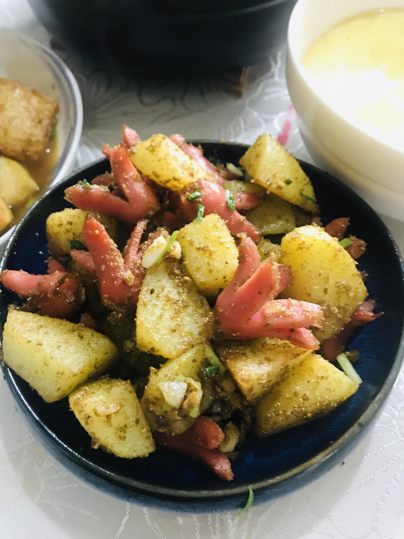 孜然土豆小香肠