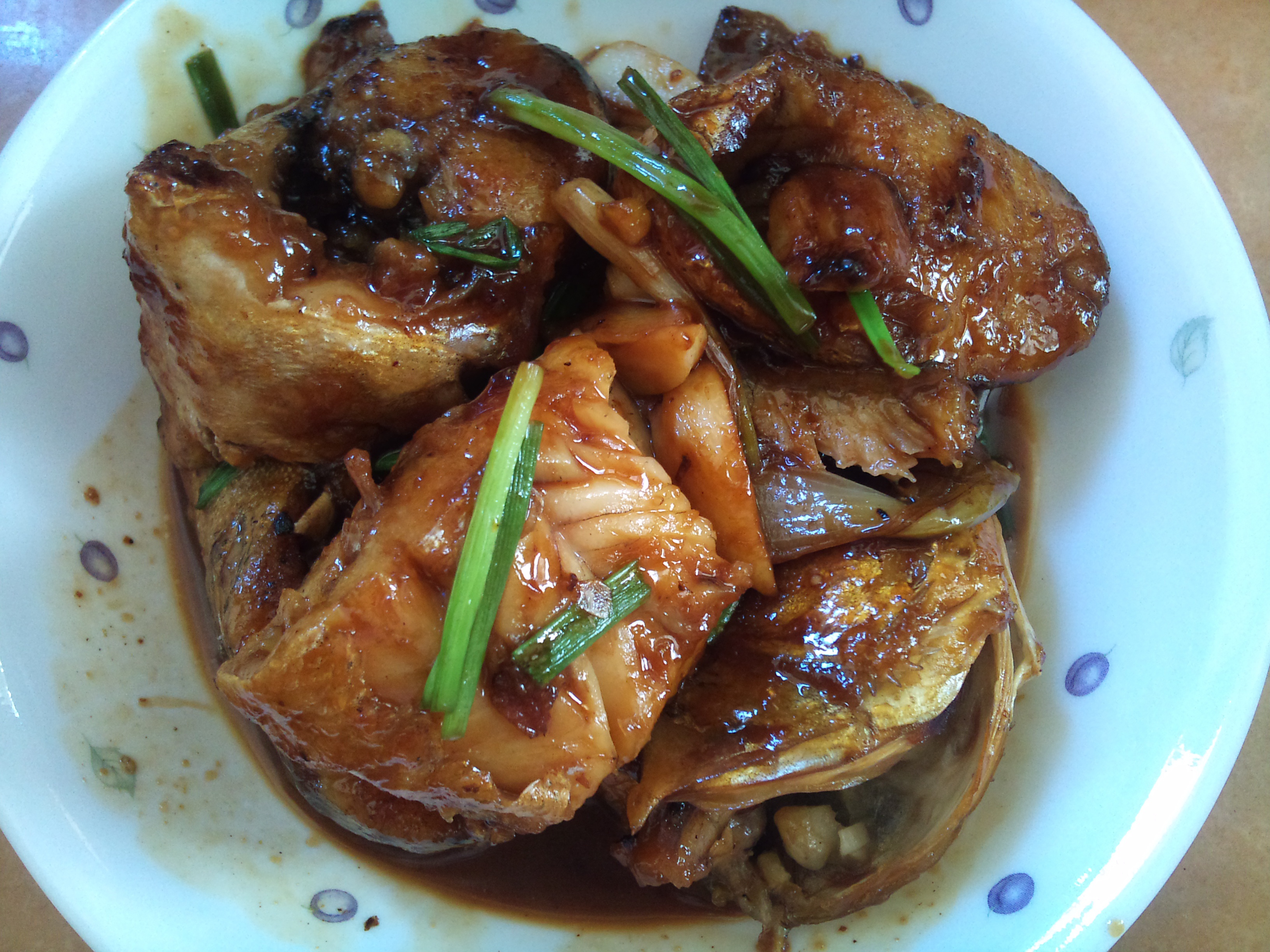 qiuting做的蒜子啤酒烧鱼块