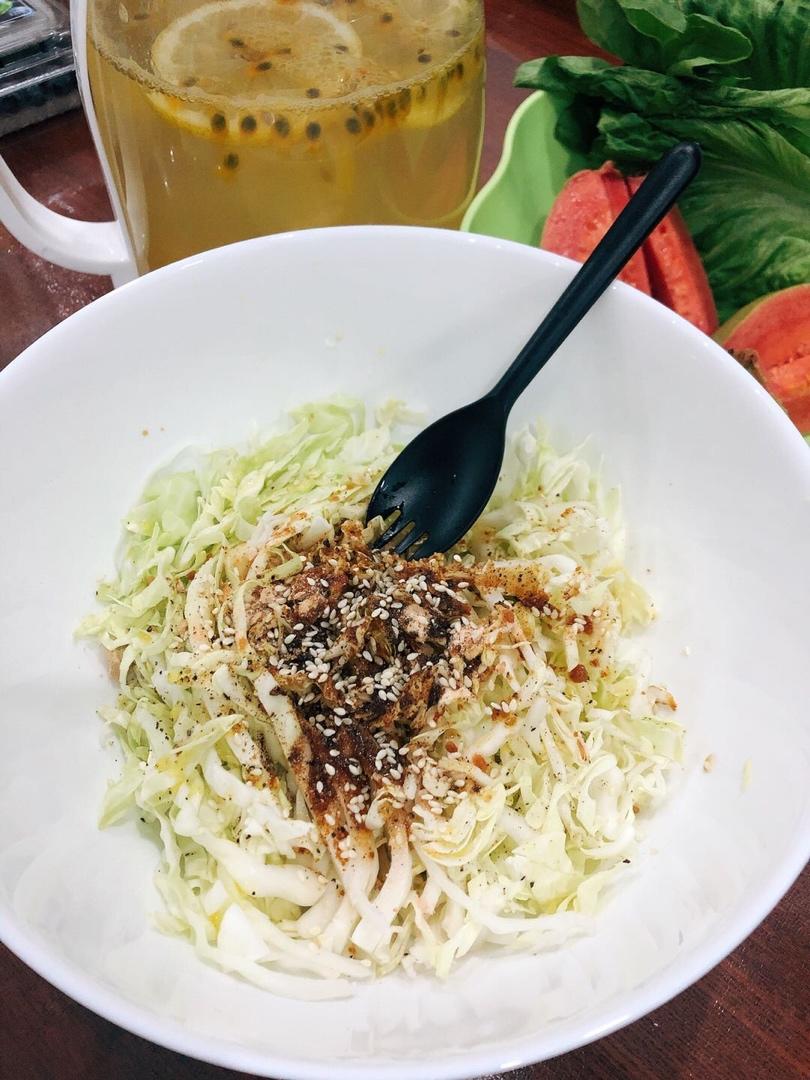 日式卷心菜沙拉【栗原晴美料理书】