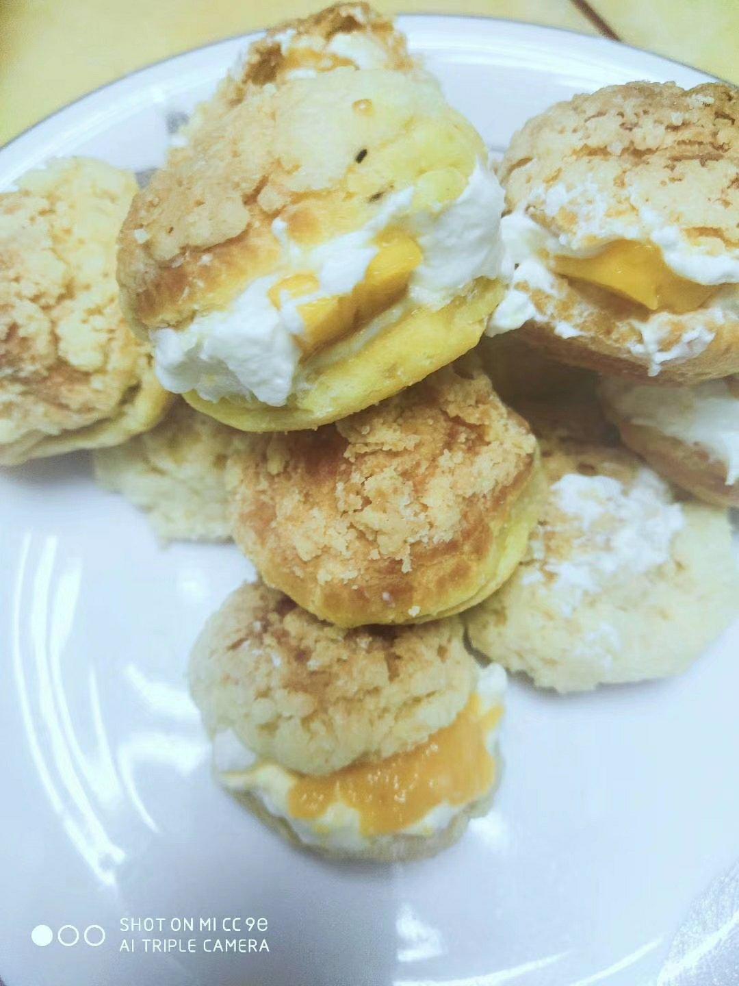 简单易成功的奶油小泡芙做法