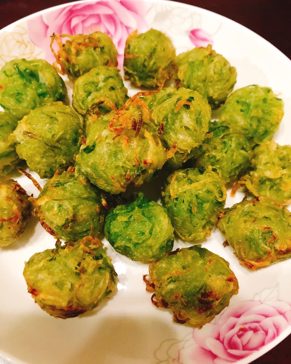 【炸萝卜素丸子】：外焦里嫩