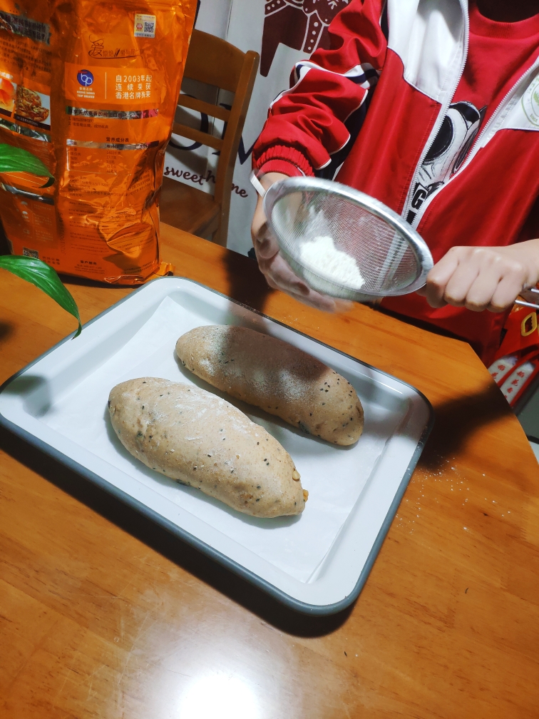 红糖全麦坚果面包的做法 步骤14