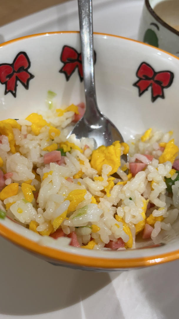 鸡蛋炒米饭（蛋炒饭）