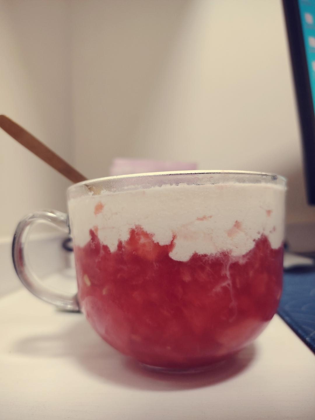 清爽一夏之满杯西瓜奶盖茶