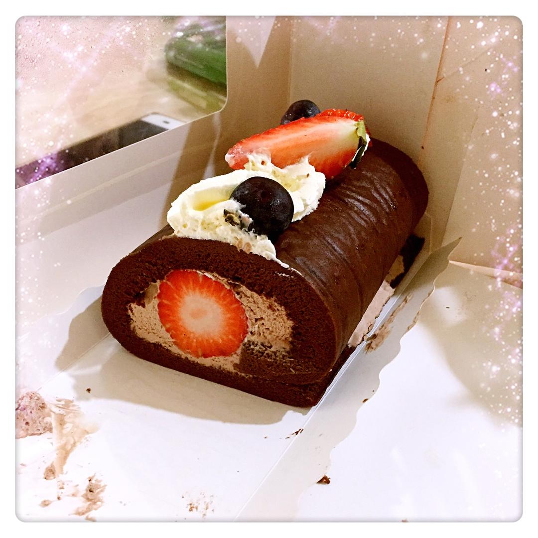 samantha521做的戚风蛋糕卷(家用30l烤箱自带烤盘之3蛋卷卷)